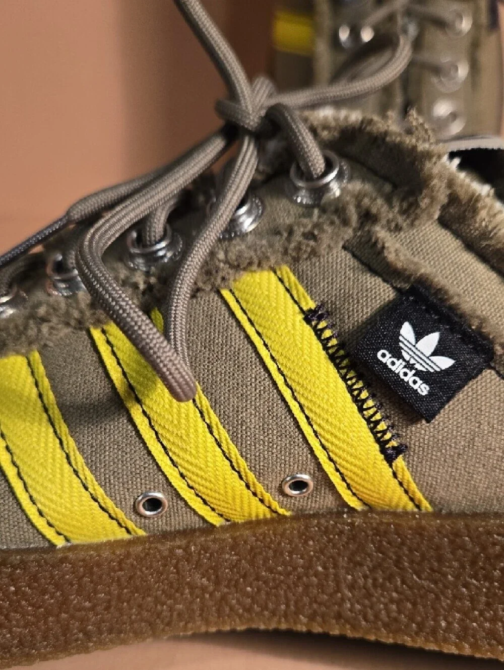 Size 10.5 - Adidas Originals Men's Campus 80S SFTM Shoes, Focus Olive/Black/Gum.